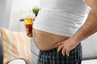 homme-gros-ventre-biere