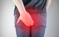 irritation-entre-anus-et-testicule