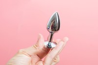 plug-anal-a-queue