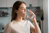 eau-riche-en-magnesium-constipation