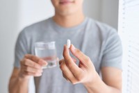 ejaculation-precoce-traitements-medicamenteux