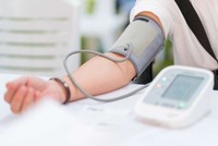 oreille-qui-siffle-hypertension