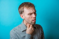 ganglion-cou-douloureux-au-toucher