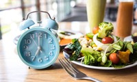 jeune-intermittent-combien-de-temps-pour-perdre-du-poids