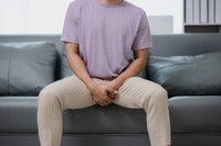 uriner-du-sang-sans-douleur-homme