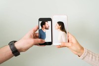 relation-a-distance-comment-savoir-si-il-m-aime