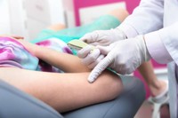 poser-retirer-implant-contraceptif