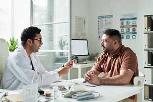 Hypertrophie prostatique : symptômes, causes et traitements