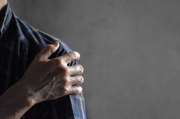 Tendinite épaule : symptômes, durée et traitements