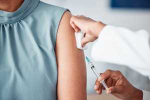 Vaccin hépatite B : nom, rappel, prix et effets secondaires