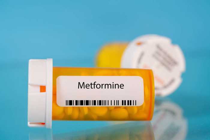 Metformine : définition, rôle dans le diabète et perte de poids