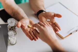 Quels sont les traitements pour lutter contre la calvitie ?