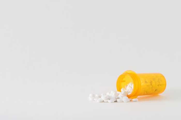 Alfuzosine : 10 mg, dangers et impuissance