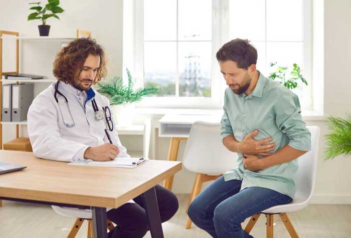 Cancer estomac : symptômes et traitements